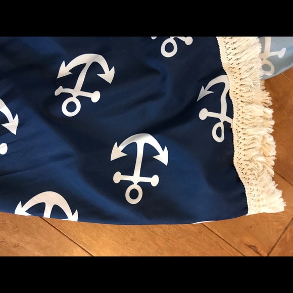 Round beach blanket anchors new - Picture 2 of 2